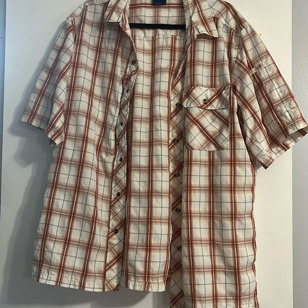 Mens Propper snap front shirt. Size L creme/Orange plaid